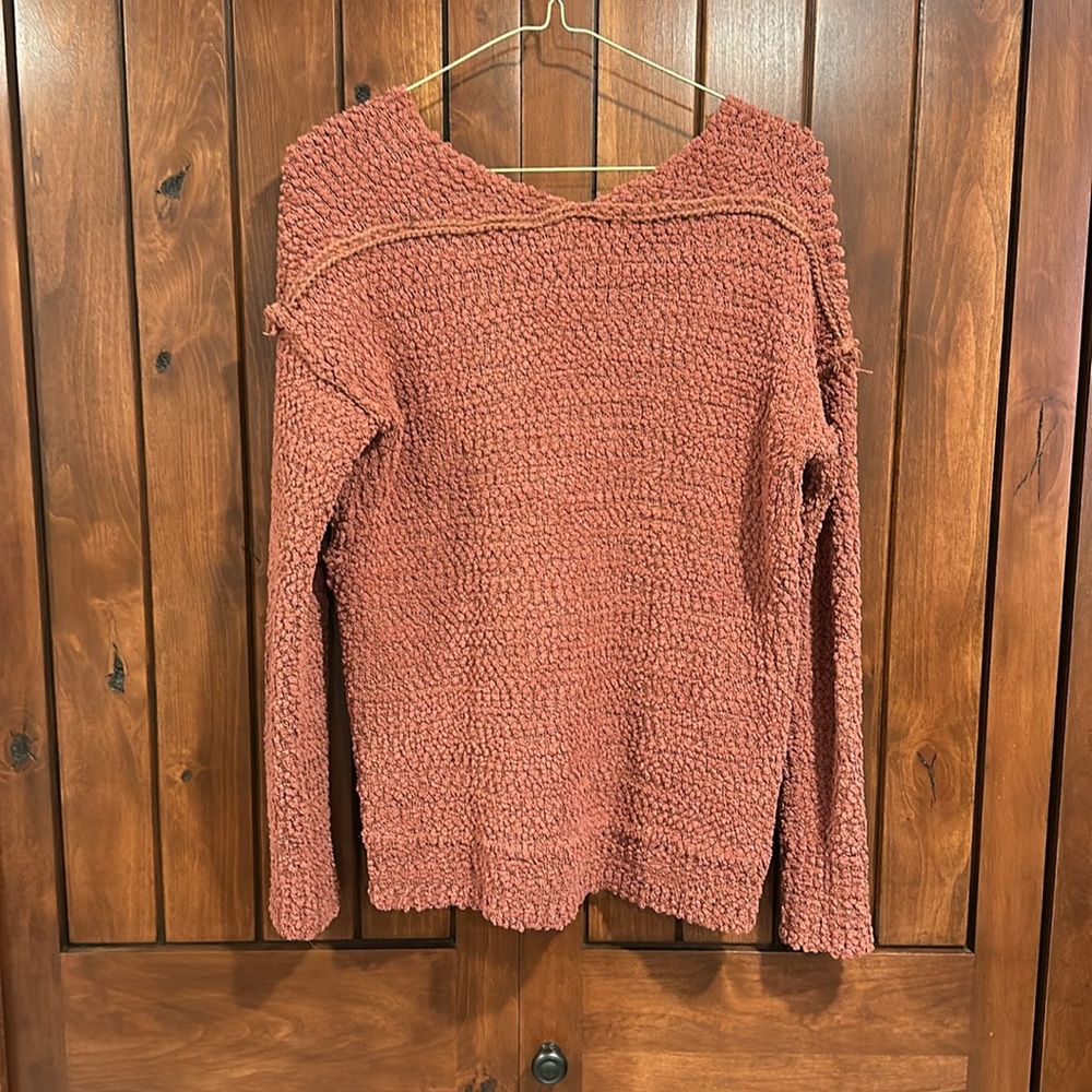 Pink Rose-sweater - Picture 2 of 3